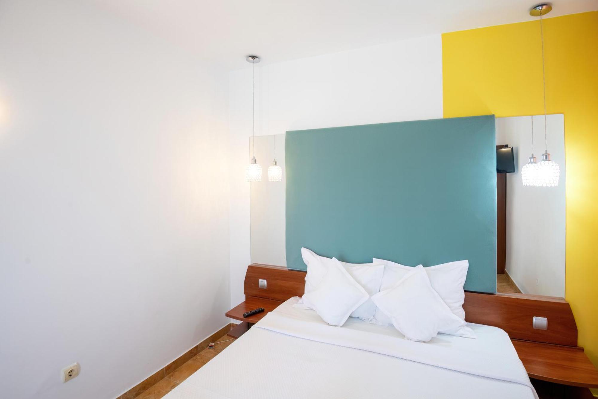 Complex Modern All Inclusive מאמאיה מראה חיצוני תמונה