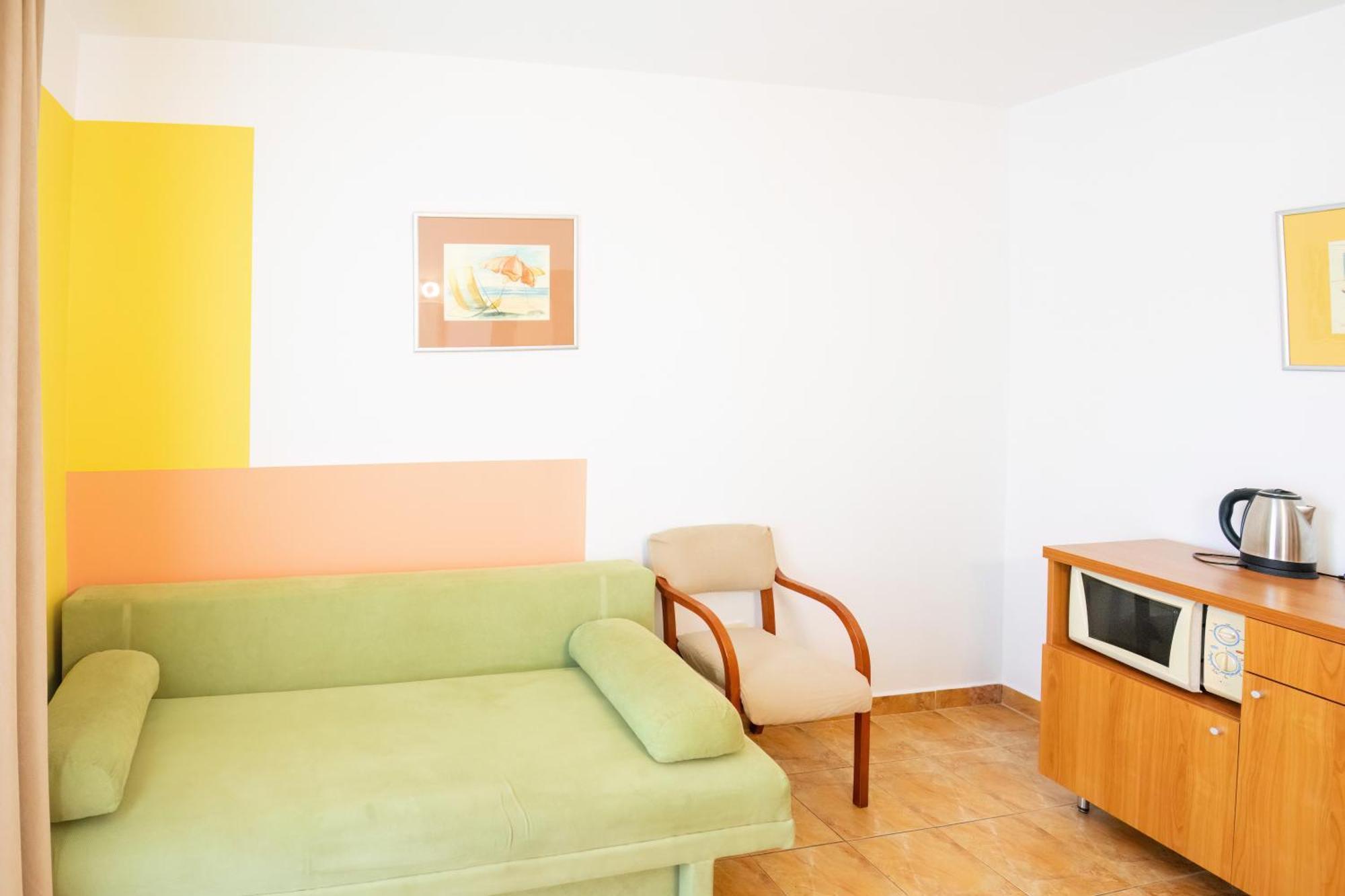Complex Modern All Inclusive מאמאיה מראה חיצוני תמונה
