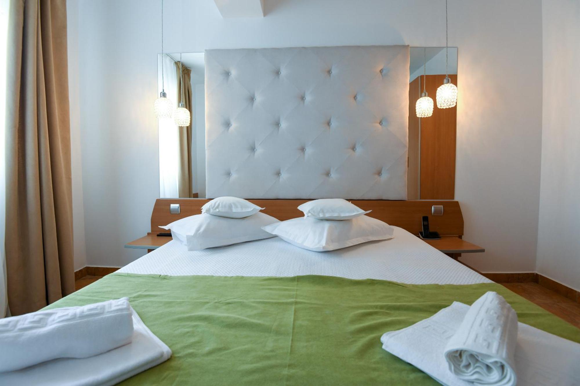 Complex Modern All Inclusive מאמאיה מראה חיצוני תמונה