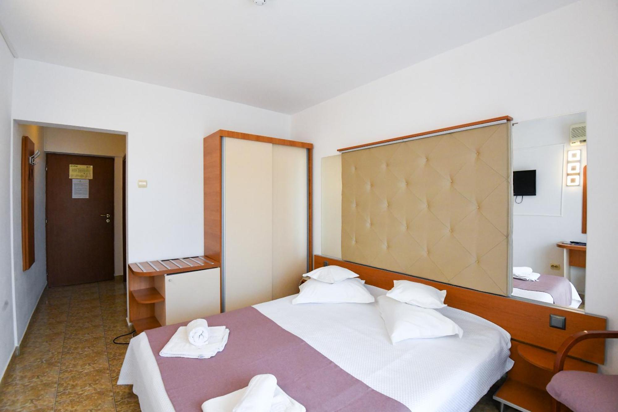 Complex Modern All Inclusive מאמאיה מראה חיצוני תמונה